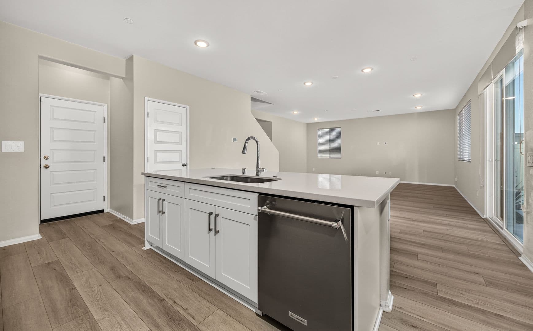Redlands House: 974 Domestic Ave