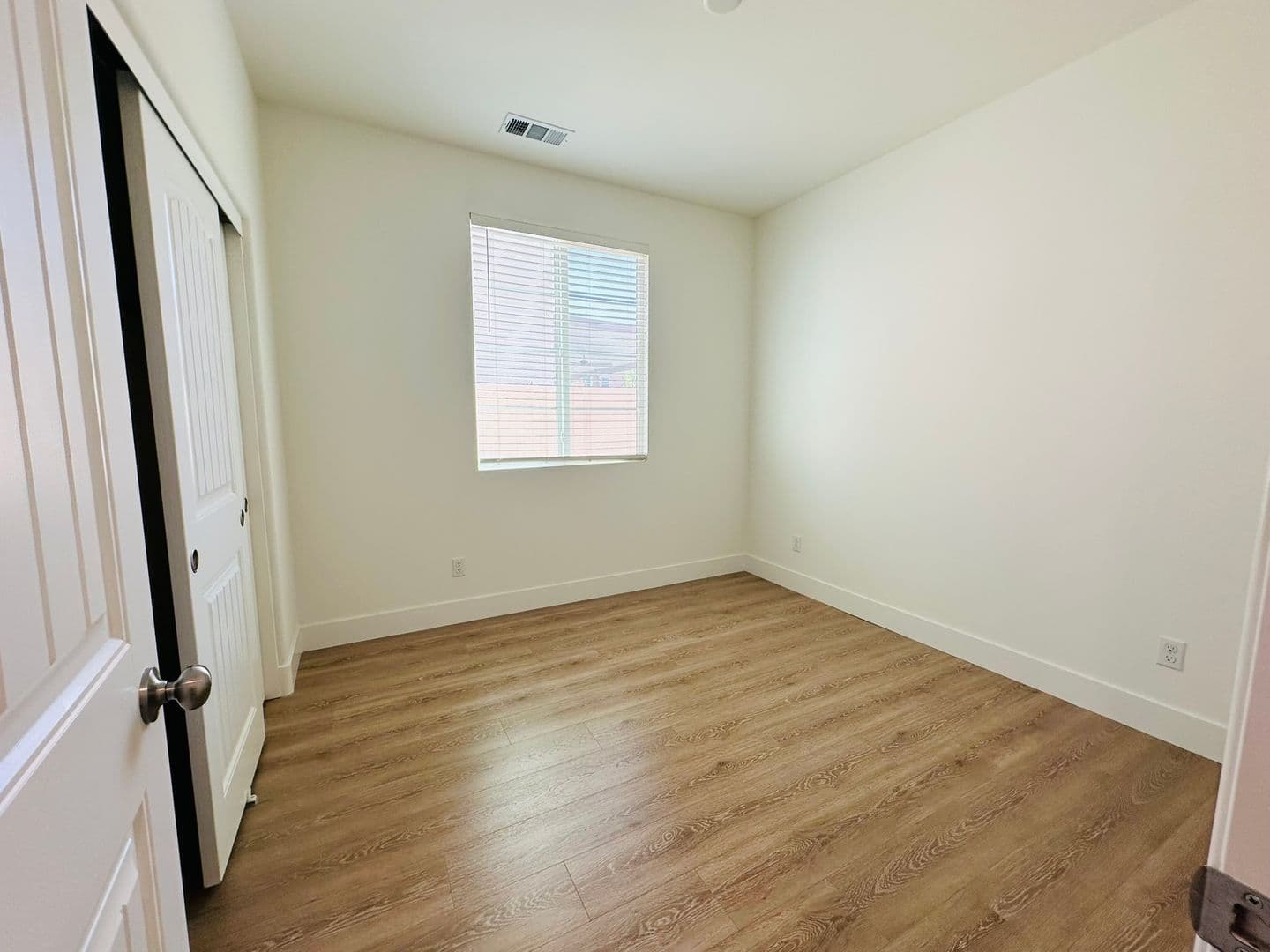 Loma Linda Apartment: 10964 Roble St.