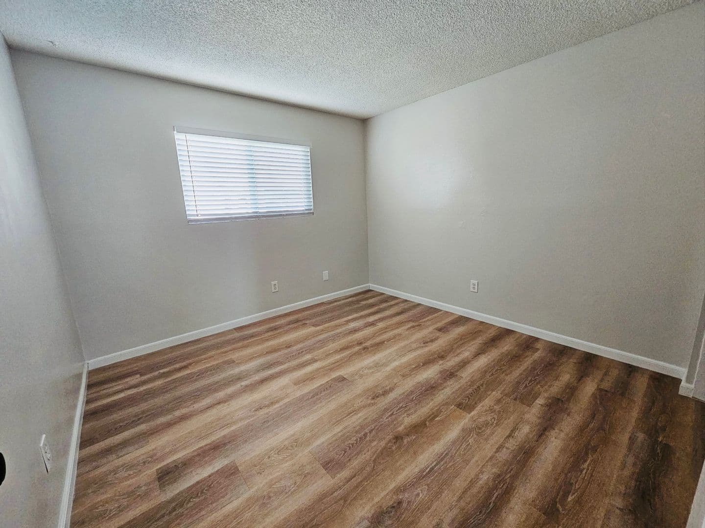 Loma Linda Apartment: 10933 Rincon St