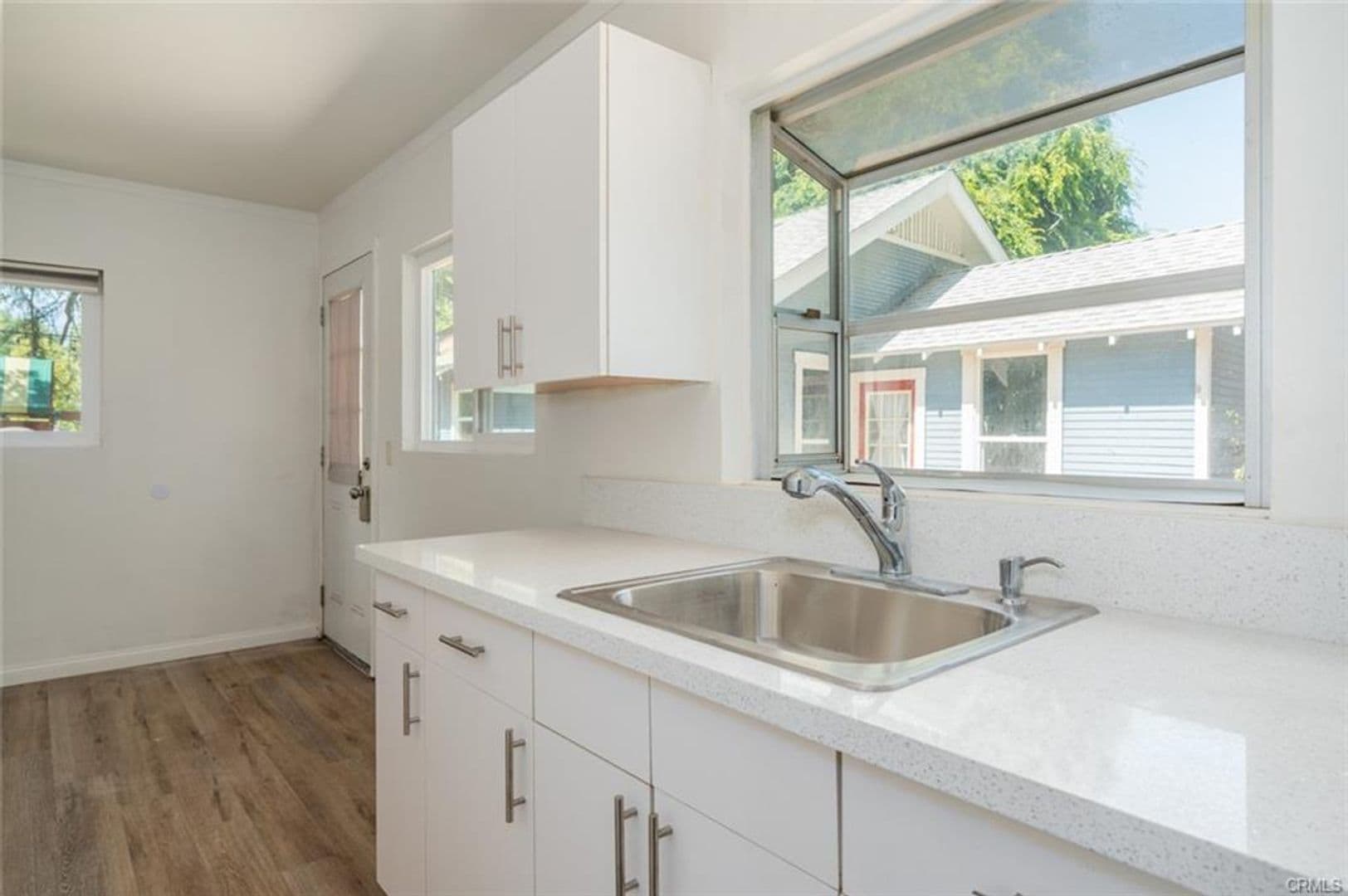 Redlands Apartment: 30 E. Highland Ave.
