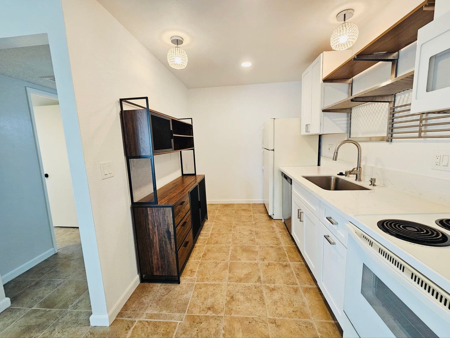 Loma Linda Apartment: 10933 Rincon St