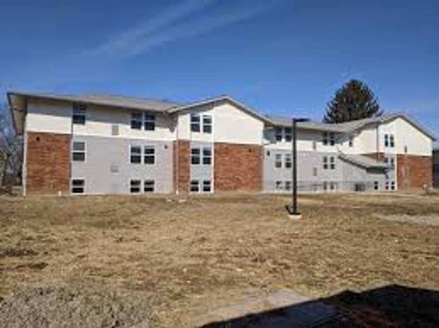 Columbus Apartment: 4573 Westport Rd.