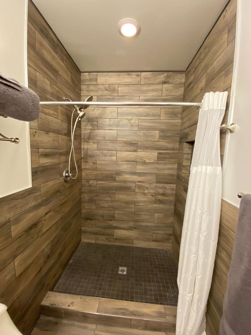 Philadelphia Apartment: 1535 W Poplar St