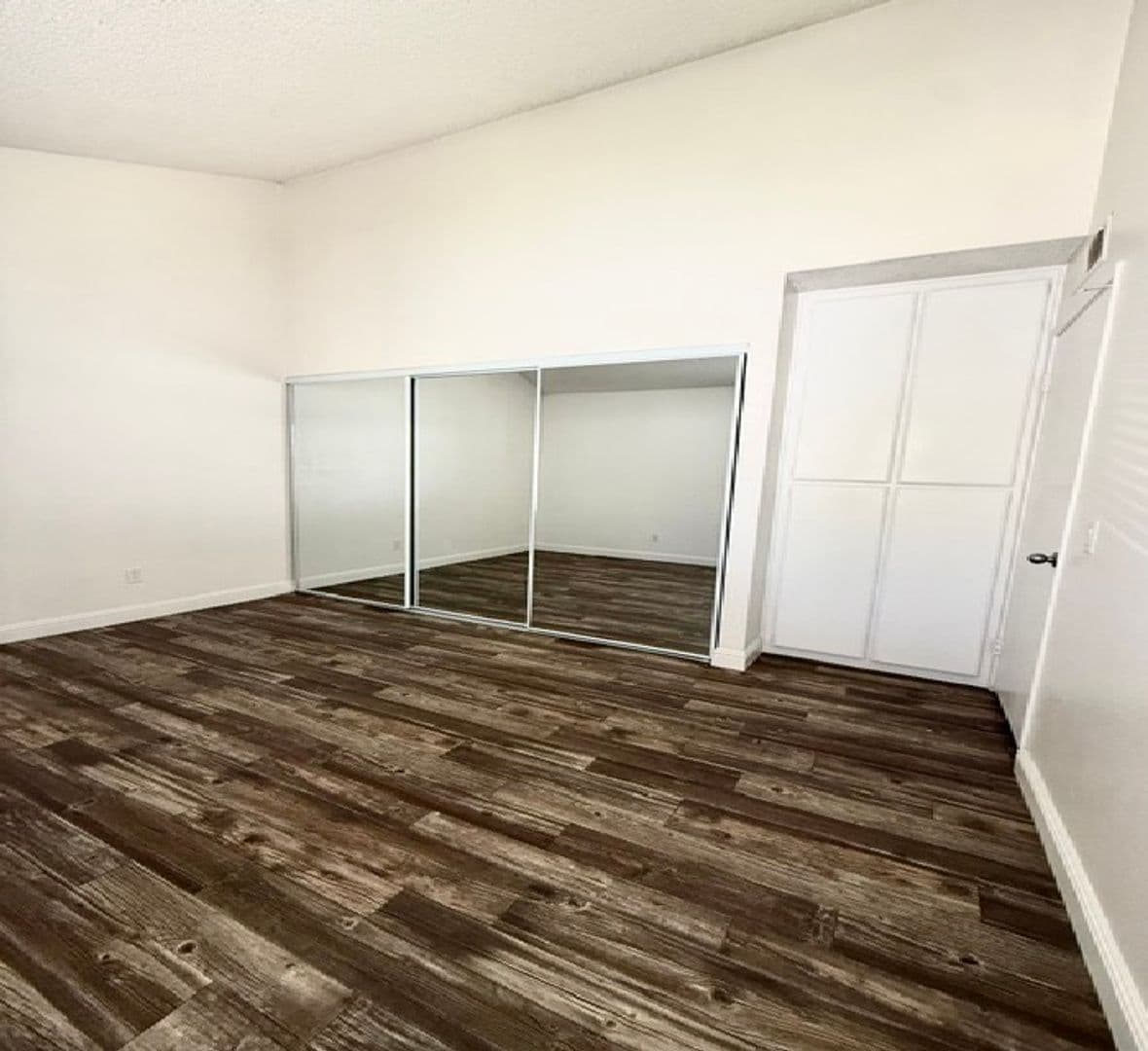 Chula Vista Apartment: 3136 Bonita Road