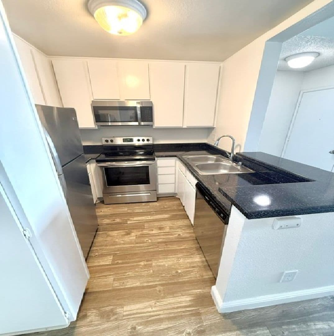 Chula Vista Apartment: 3136 Bonita Road