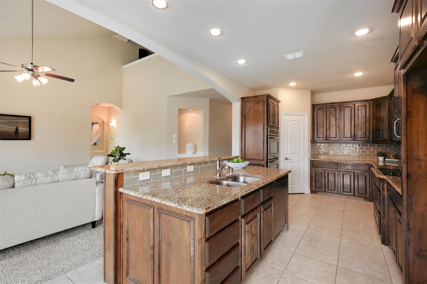 Frisco House: 1087 Sahallee Dr,