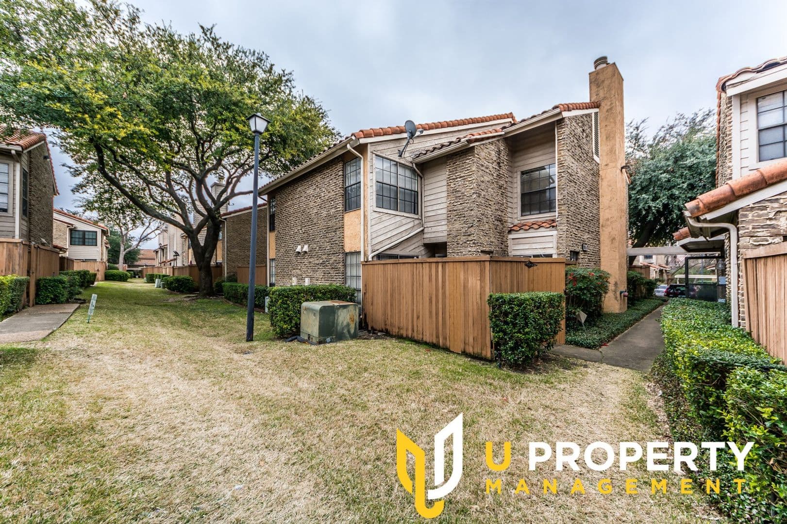Richardson Condo: 885 Dublin Dr. #3