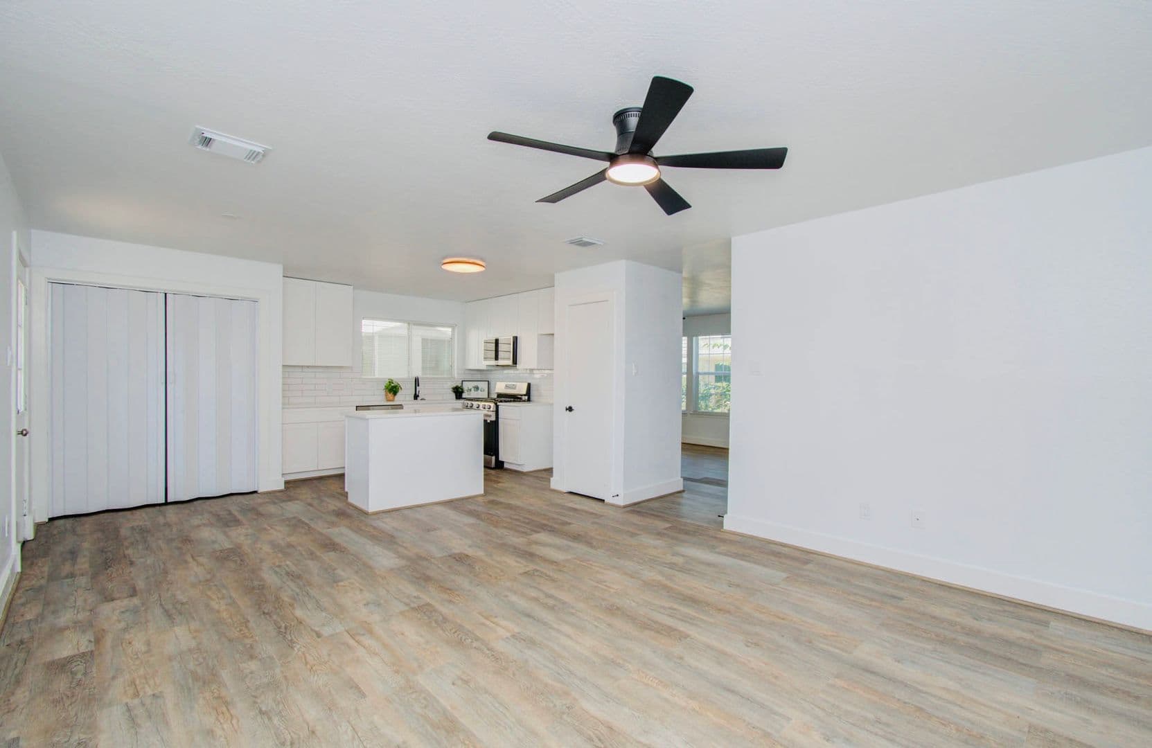 Katy House: 6117 Settlers Square Lane