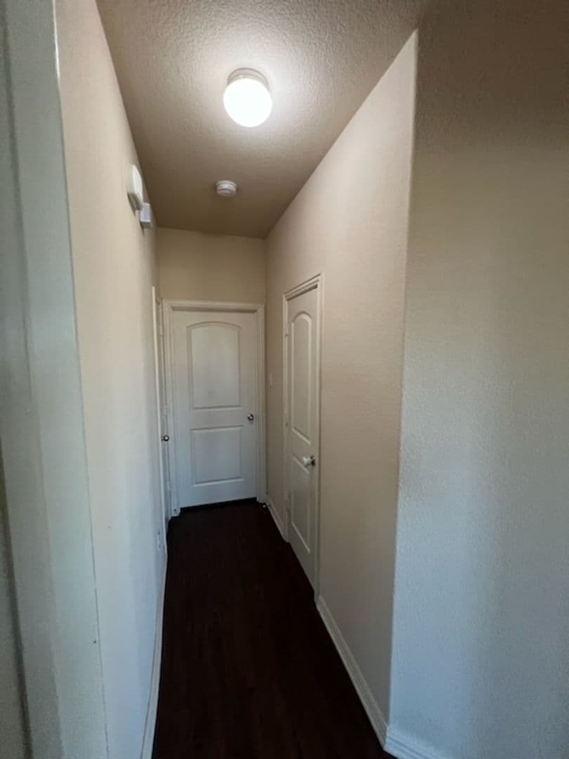 Forest Hill House: 3729 Caladium Ln,