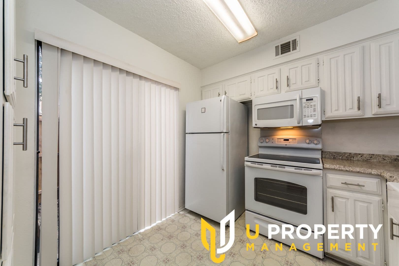Richardson Condo: 885 Dublin Dr. #3