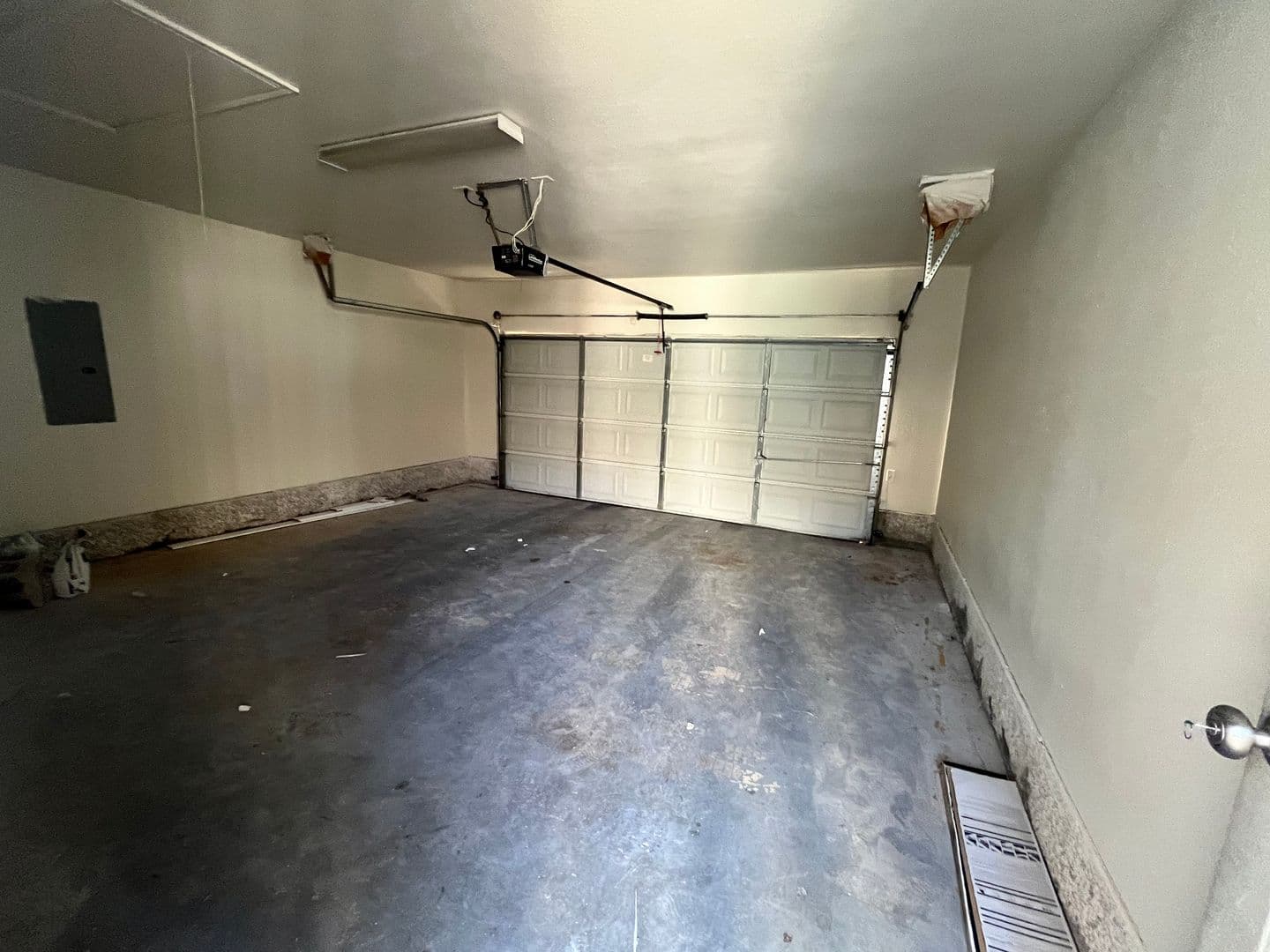 Garland Multiplex: 1129 Weston Dr