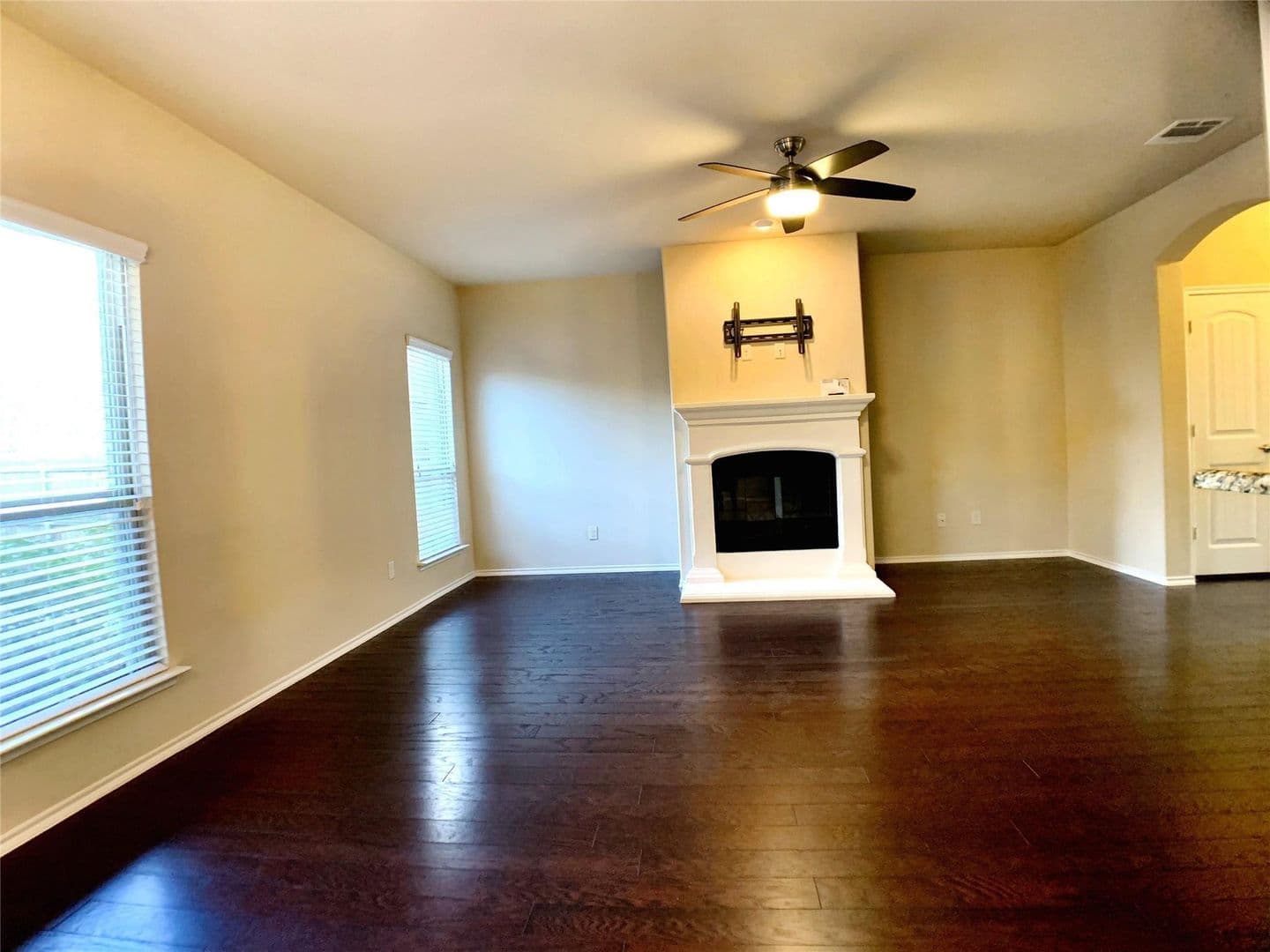 McKinney House: 9828 Moccasin Creek Ln