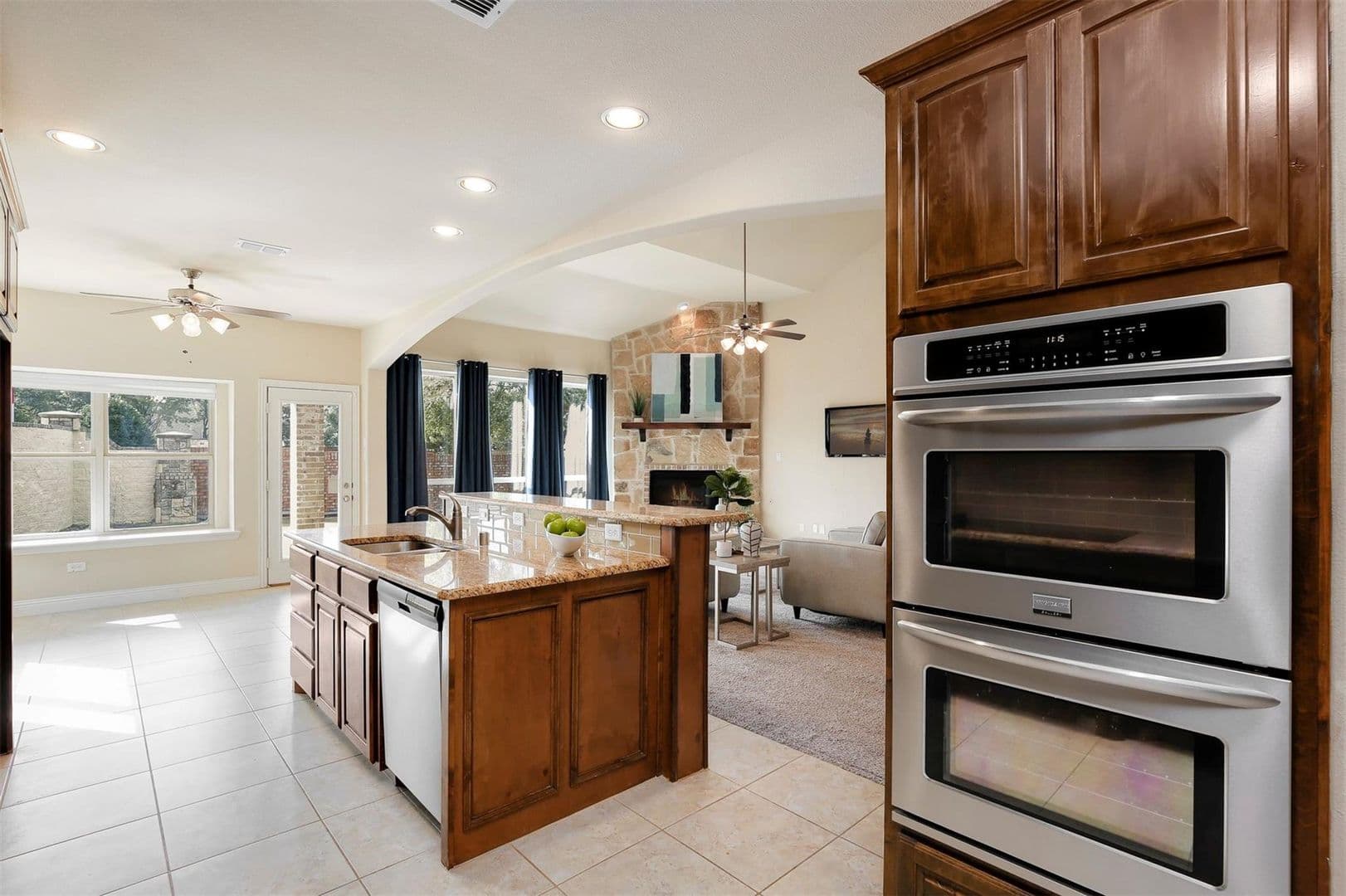 Frisco House: 1087 Sahallee Dr,