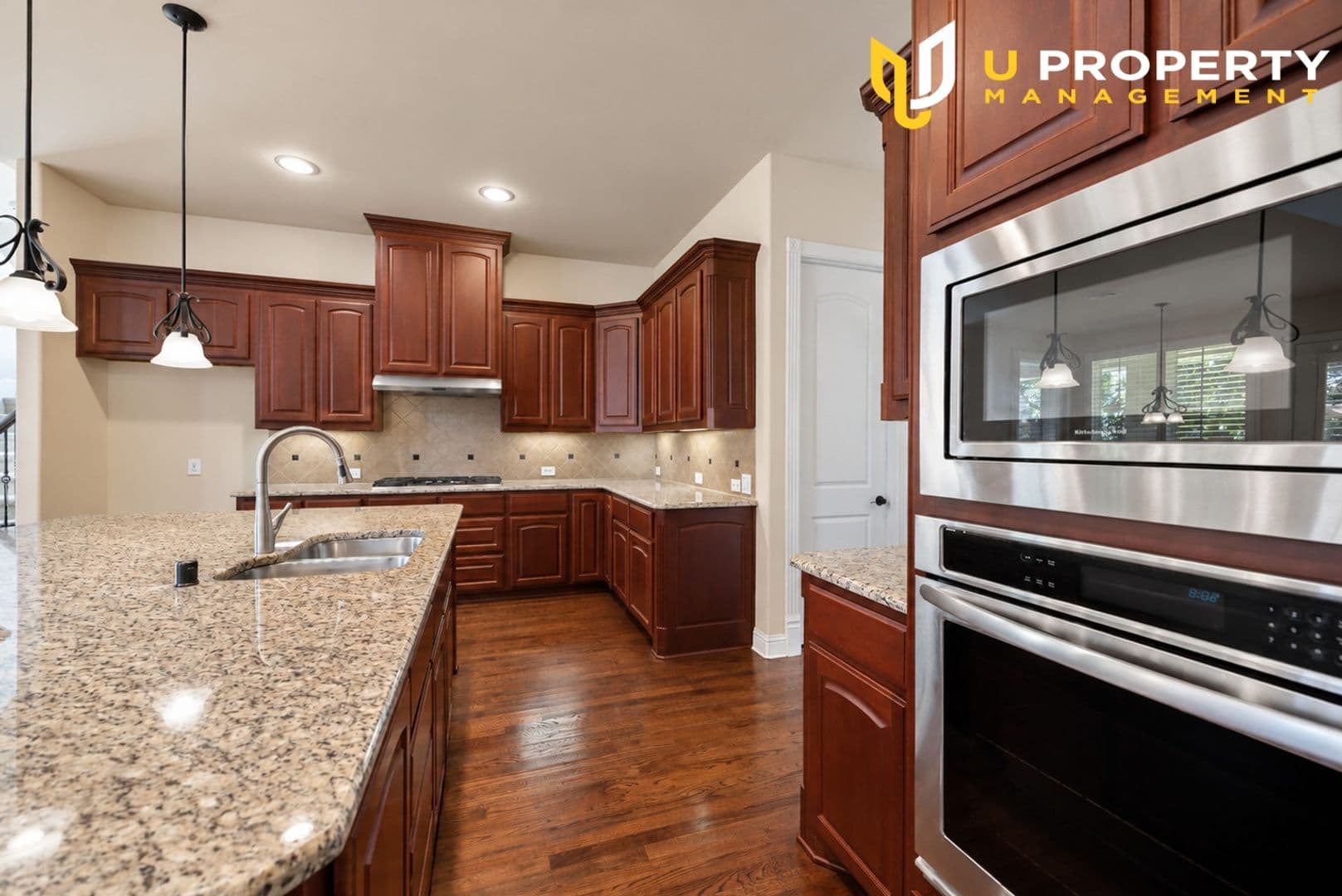 FRISCO House: 13930 WILLOW BEND DR