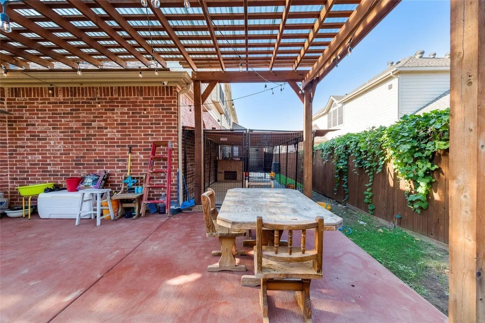 Grand Prairie House: 2239 Bald Eagle Way