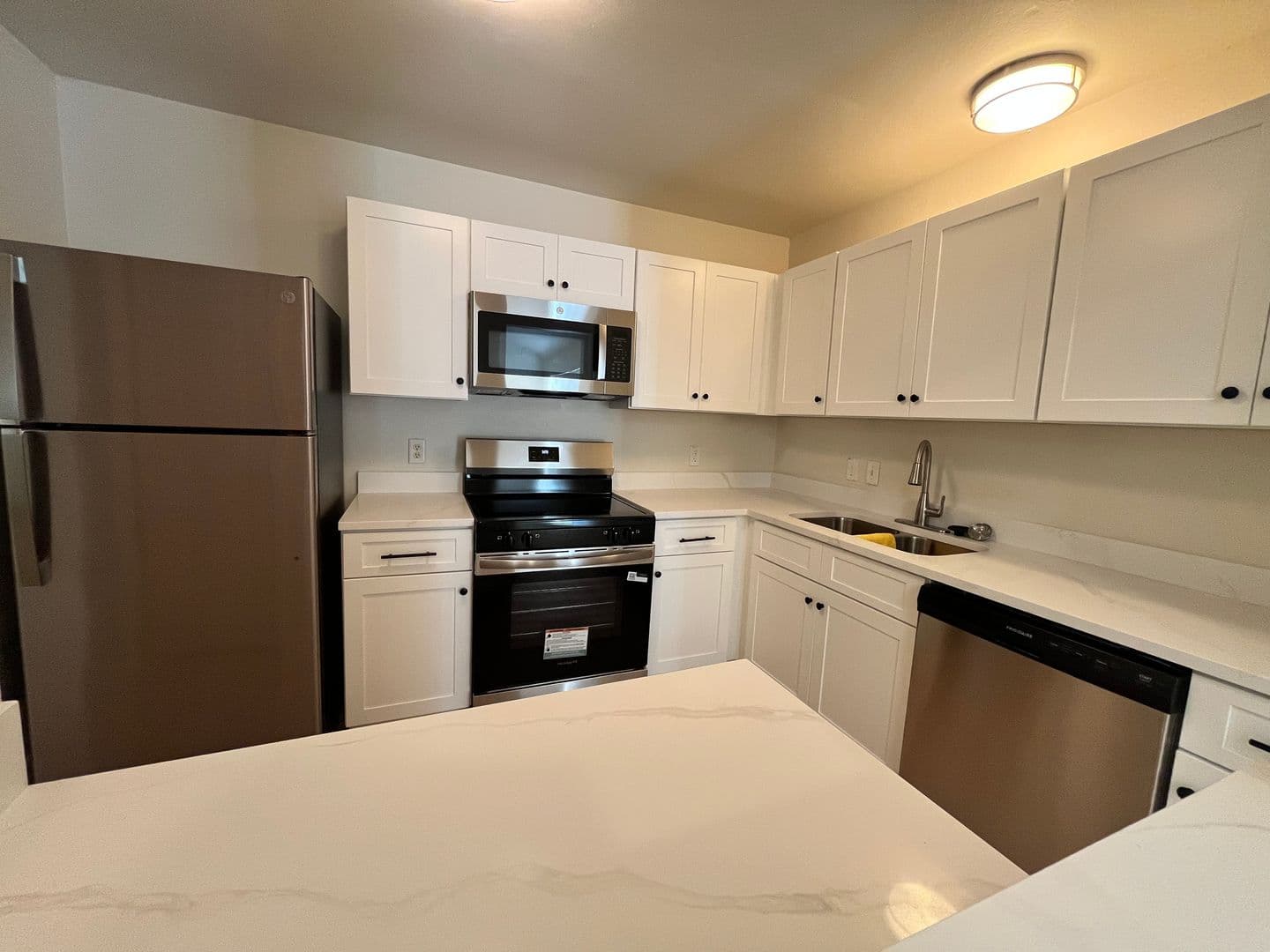 Garland Multiplex: 1129 Weston Dr