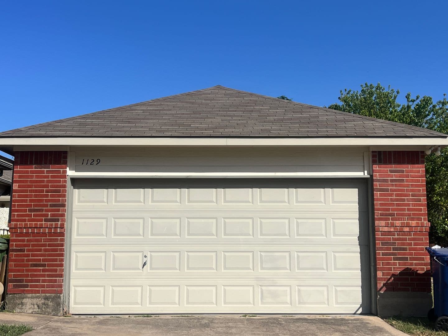 Garland Multiplex: 1129 Weston Dr