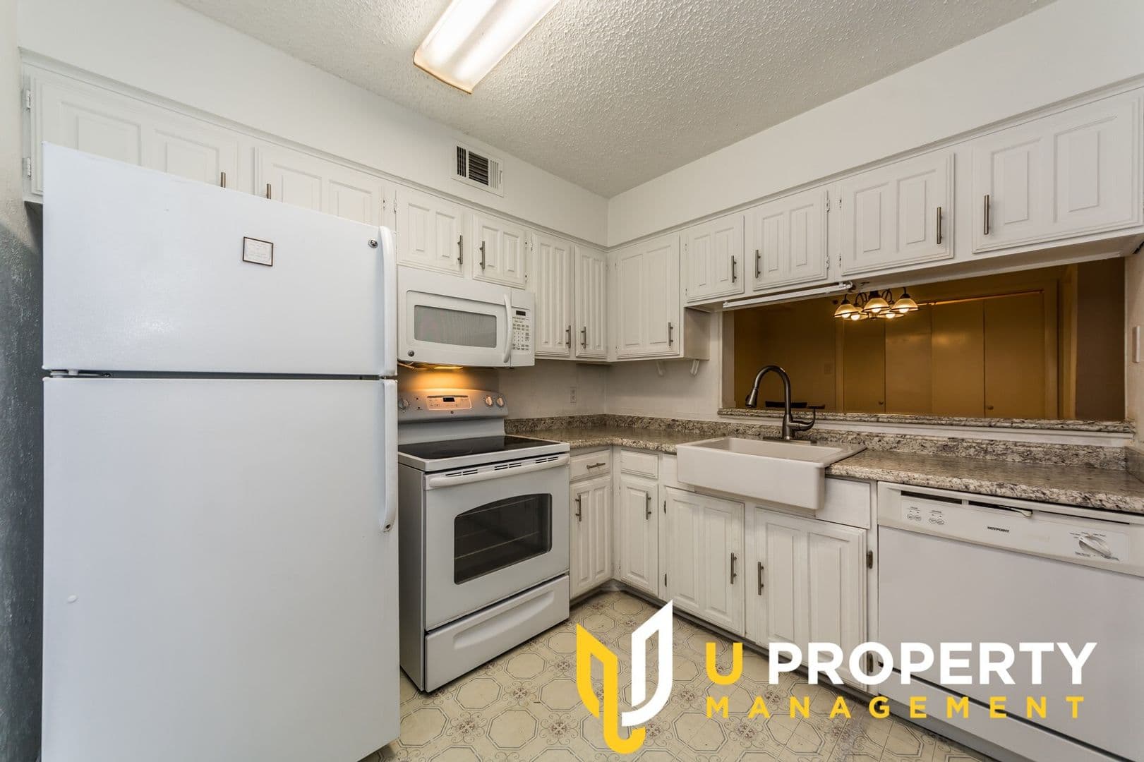 Richardson Condo: 885 Dublin Dr. #3