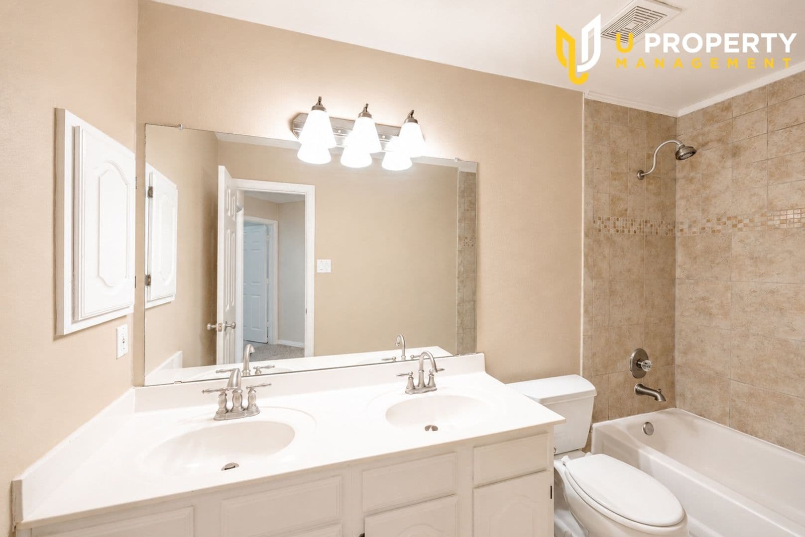 Frisco House: 5605 Belle Chasse Ln