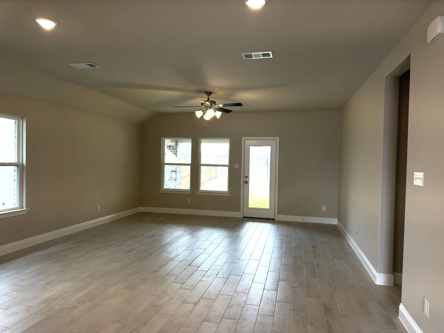 Anna House: 601 Tartane Dr