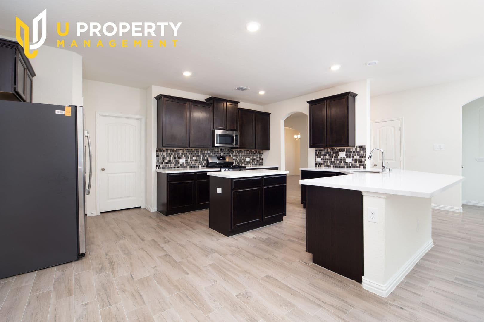 Princeton House: 817 Black Hawk Drive