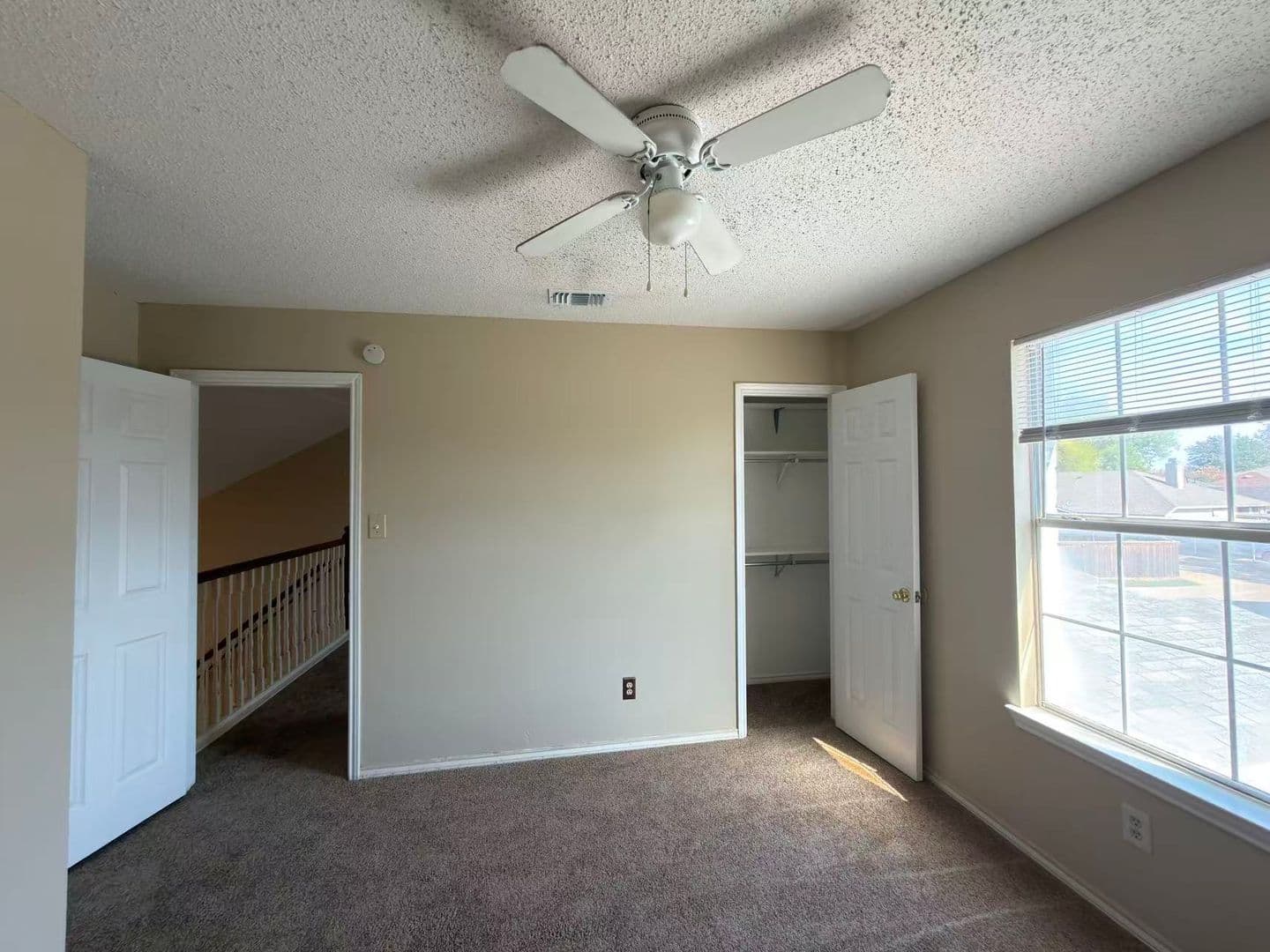 Garland House: 2918 Lake Valley Dr