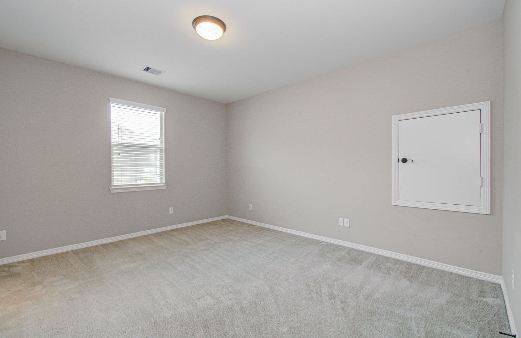 Sugarland House: 5711 Avon Landing Lane