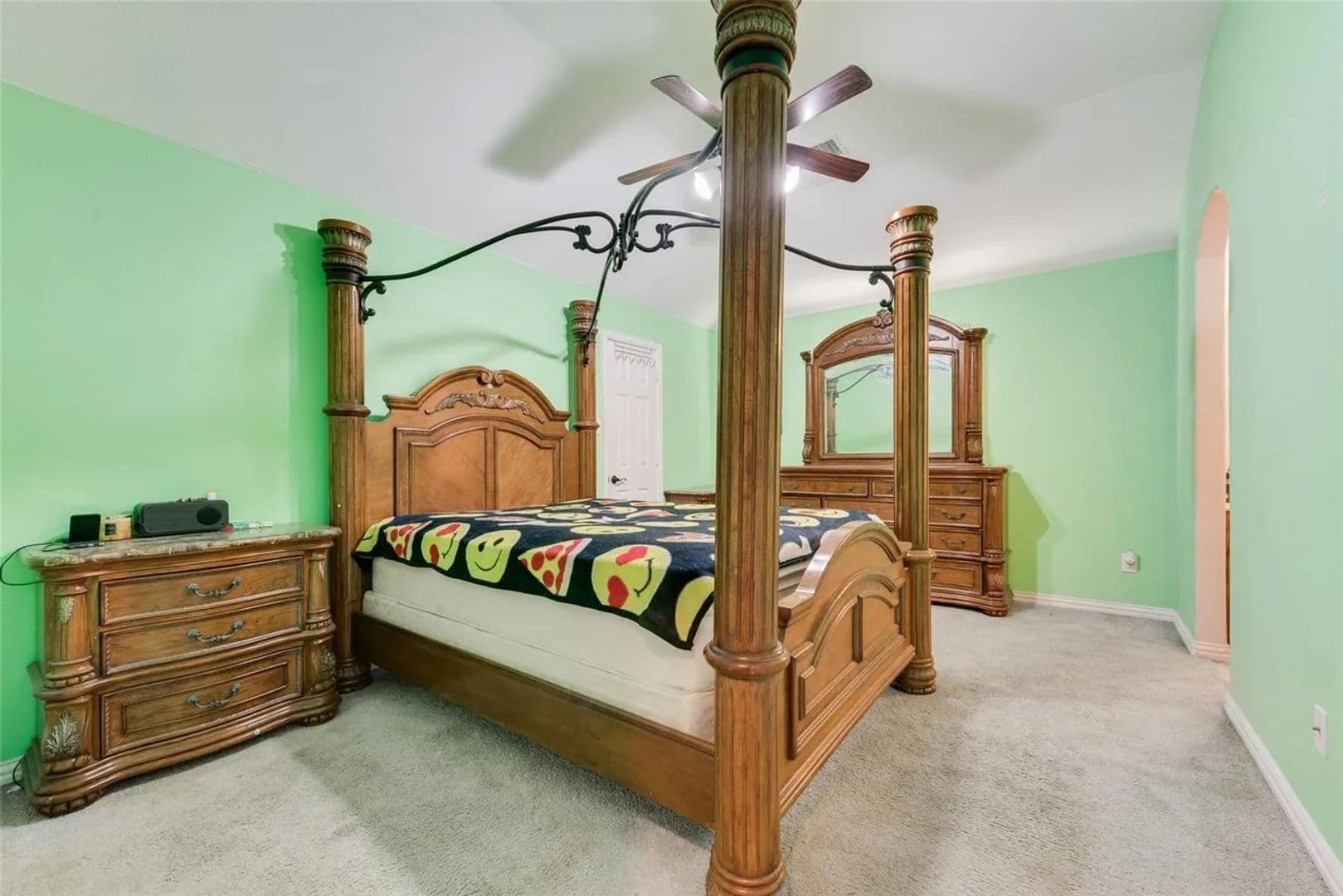 Grand Prairie House: 2239 Bald Eagle Way
