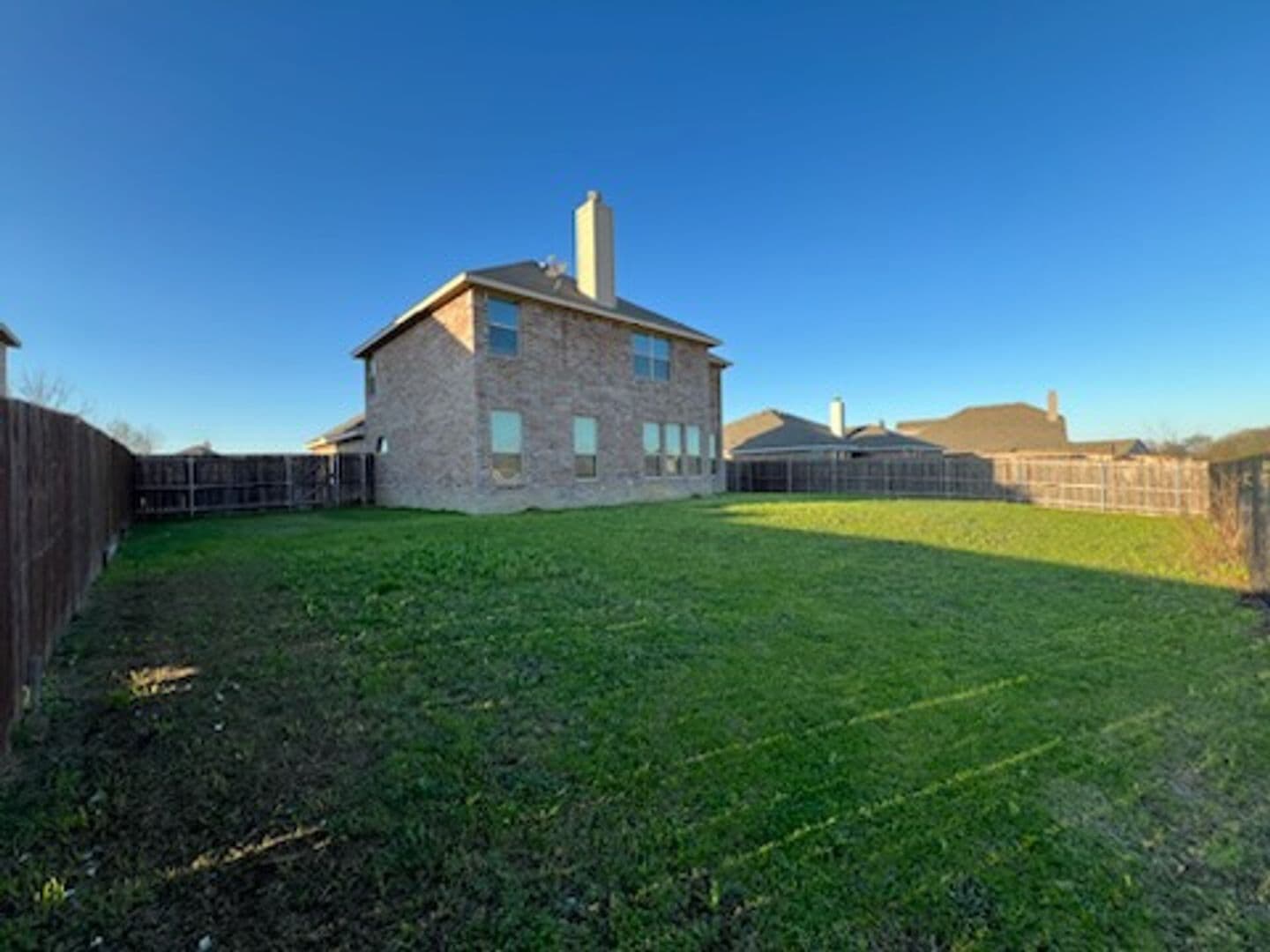 Forest Hill House: 3729 Caladium Ln,