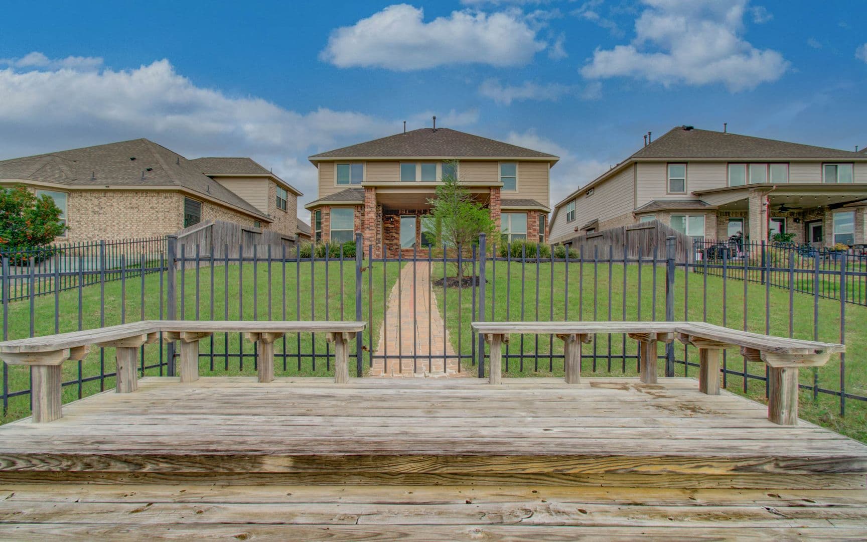 Katy House: 24331 Kee Cresta Court,