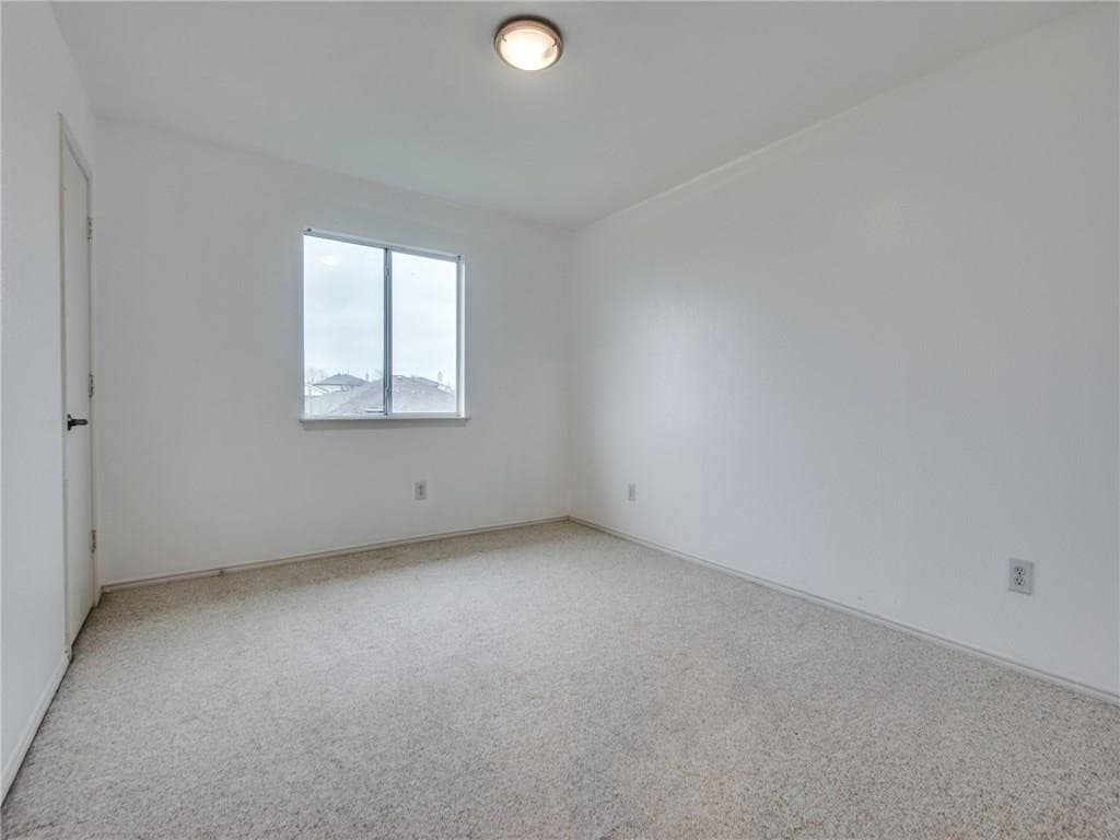 Little Elm House: 1428 Laurel Hall Ln