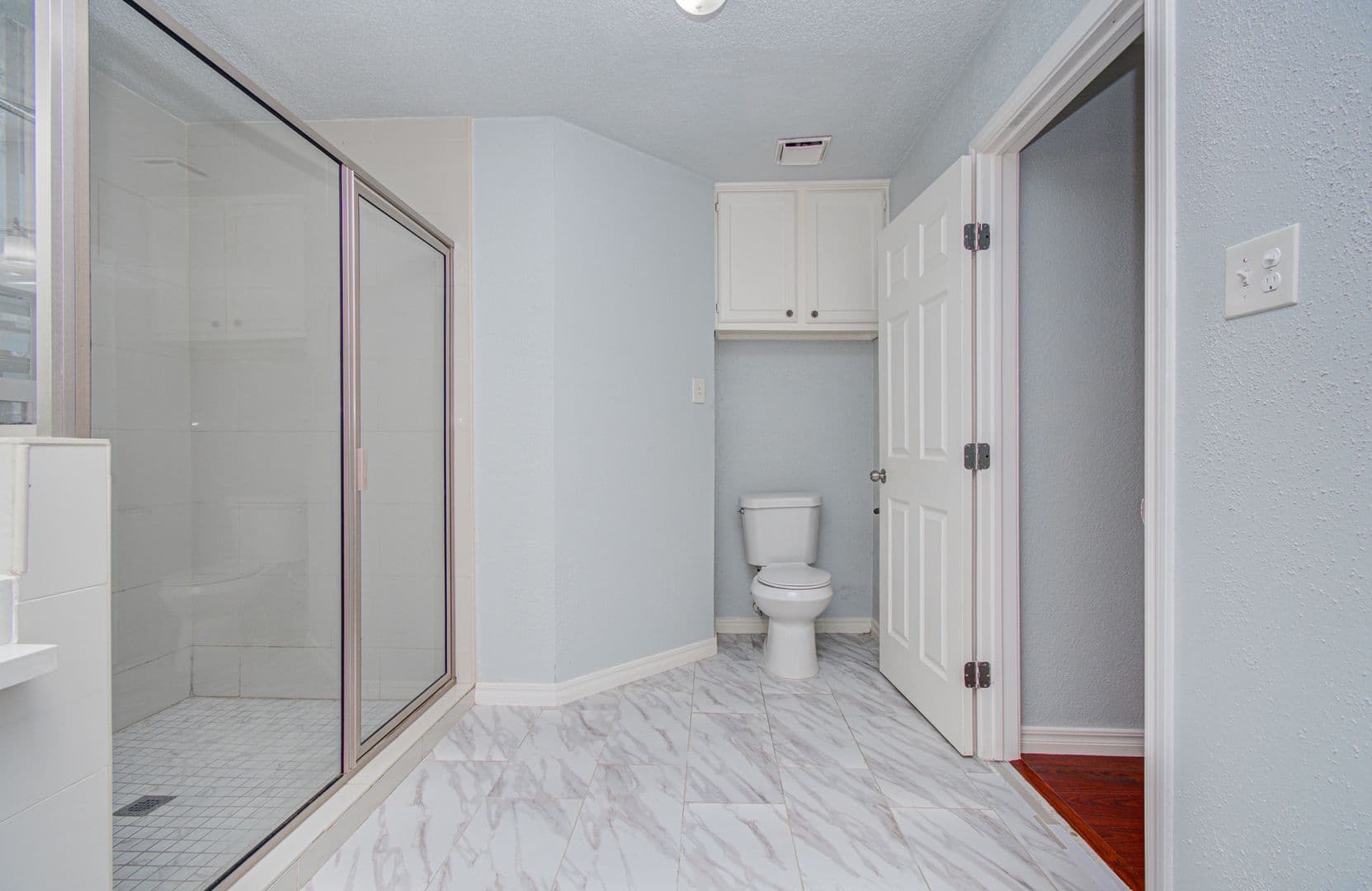 Houston House: 6823 Puerta Vista Ln