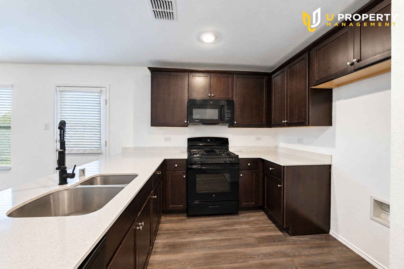 Crandall House: 1422 SouthWell Dr