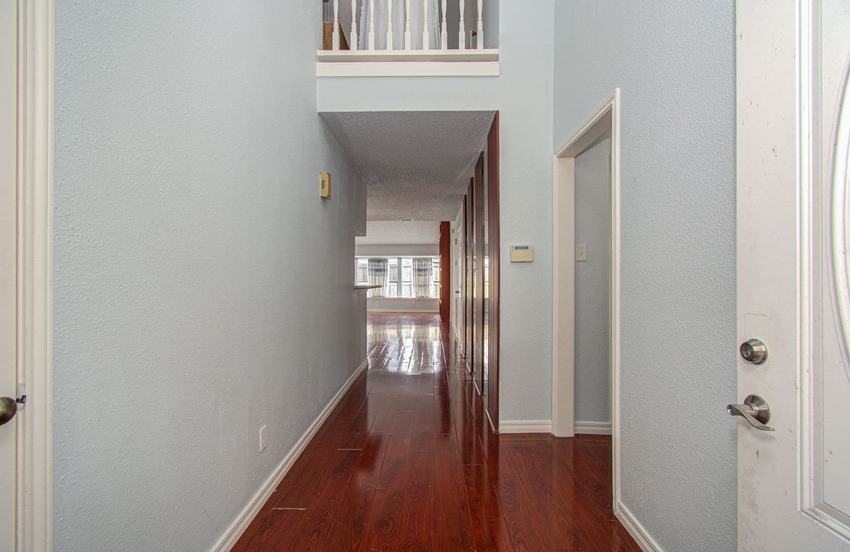 Houston House: 6823 Puerta Vista Ln