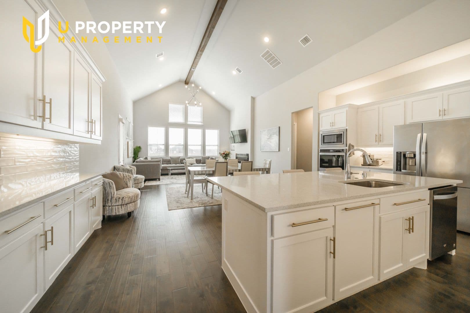 Frisco House: 15634 Tea Tree Rd