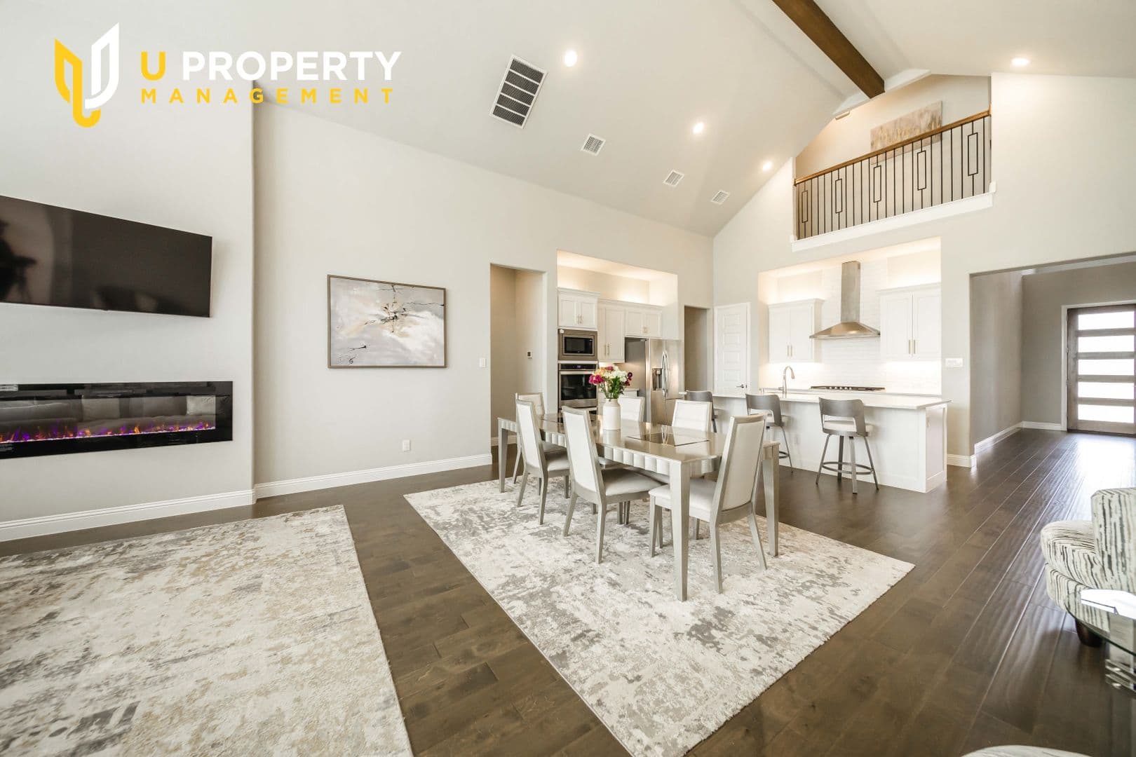 Frisco House: 15634 Tea Tree Rd