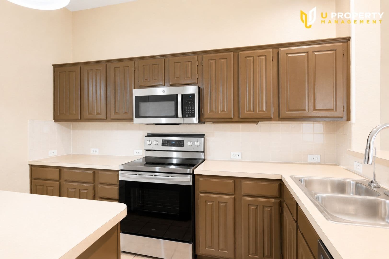 Frisco House: 10701 Nashville Dr