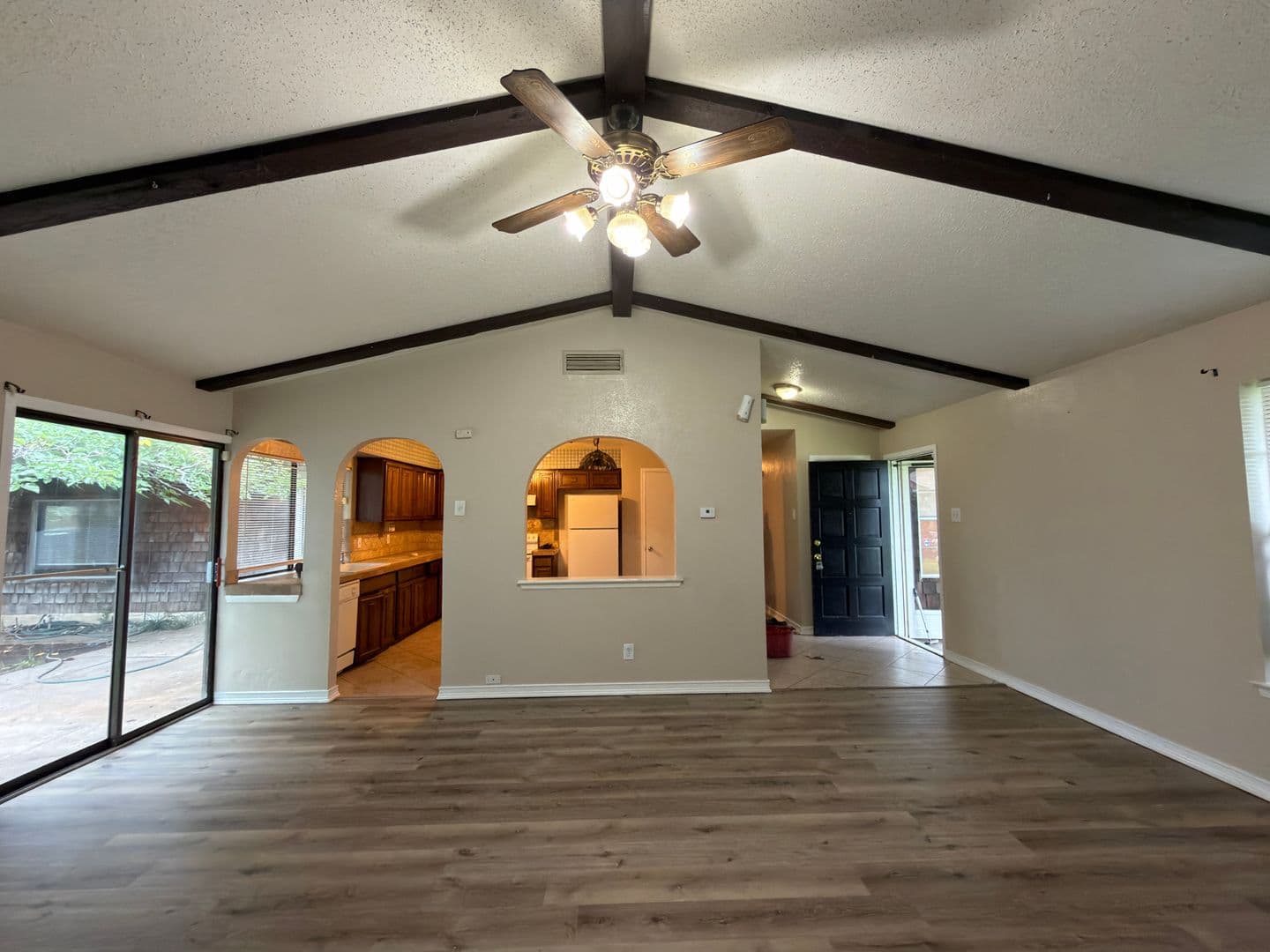 Garland House: 1717 Warwick St