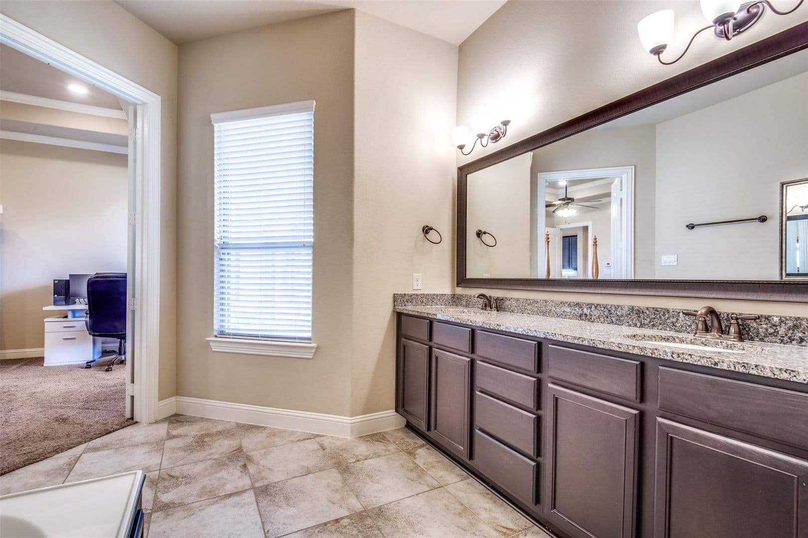 Frisco House: 511 Kimblewick Drive