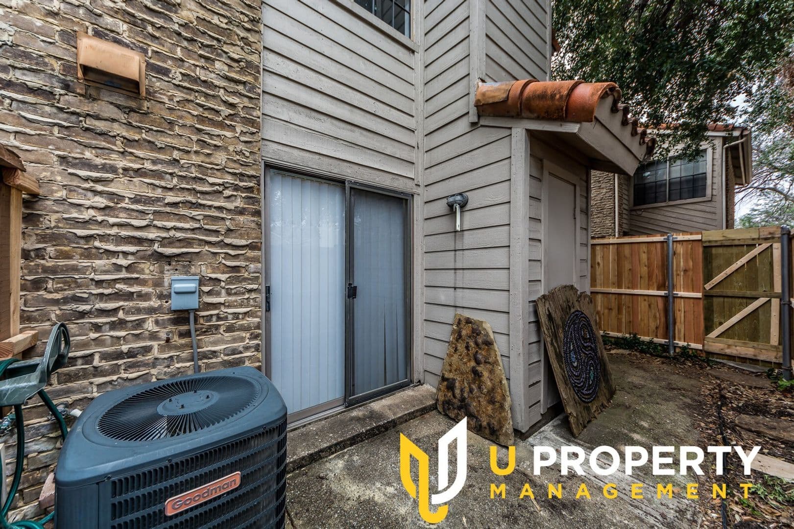 Richardson Condo: 885 Dublin Dr. #3