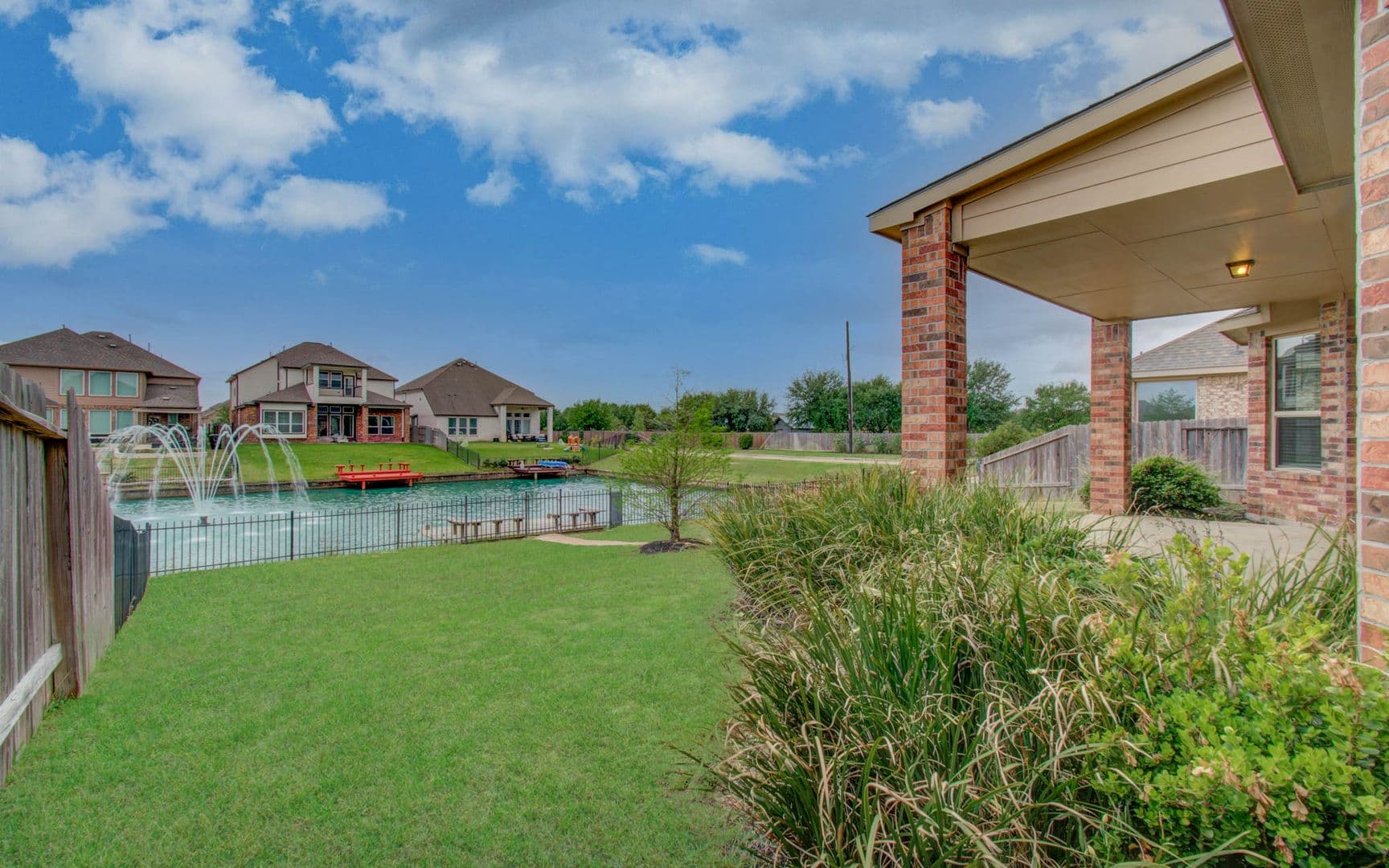 Katy House: 24331 Kee Cresta Court,