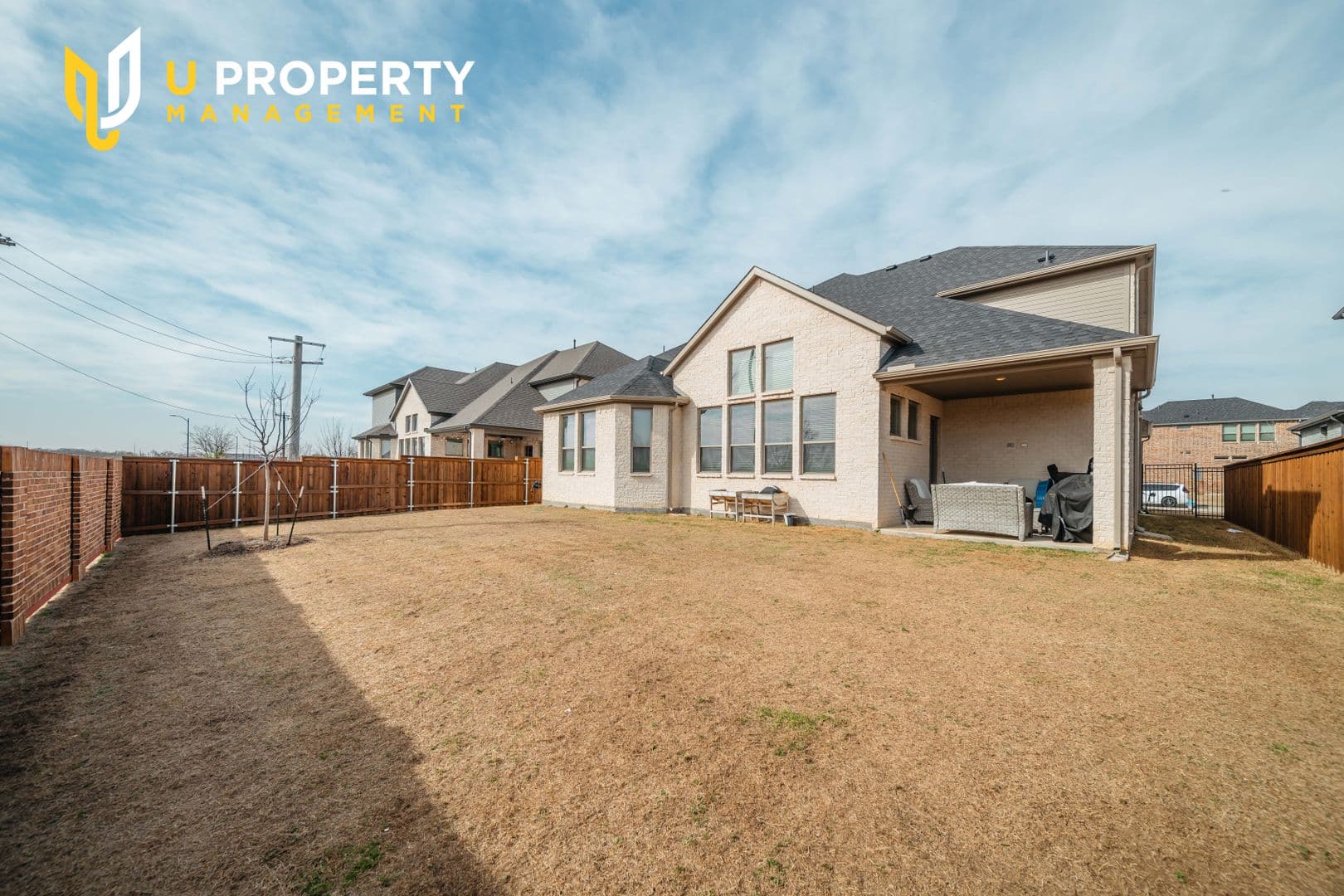 Frisco House: 15634 Tea Tree Rd