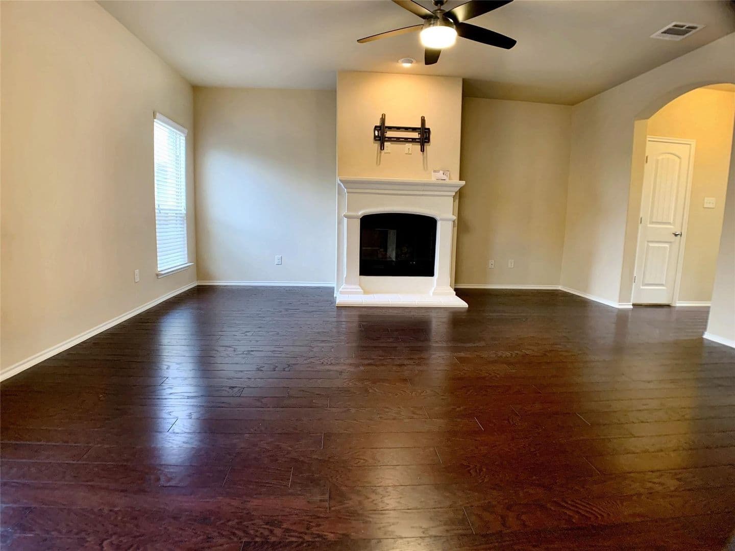 McKinney House: 9828 Moccasin Creek Ln