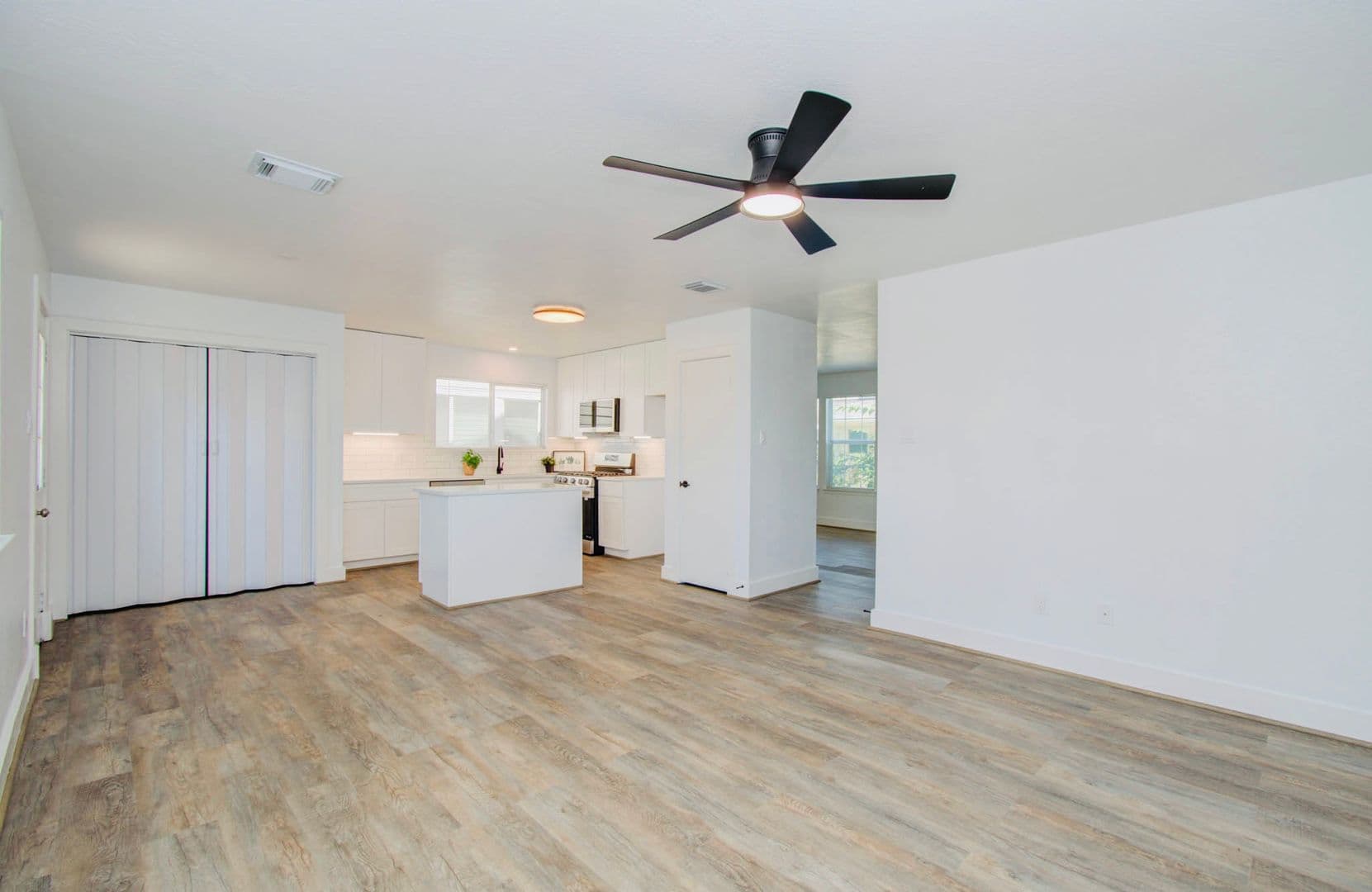 Katy House: 6117 Settlers Square Lane
