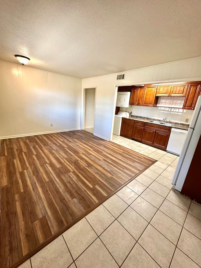 Statesboro Apartment: 109 Harvey Drive