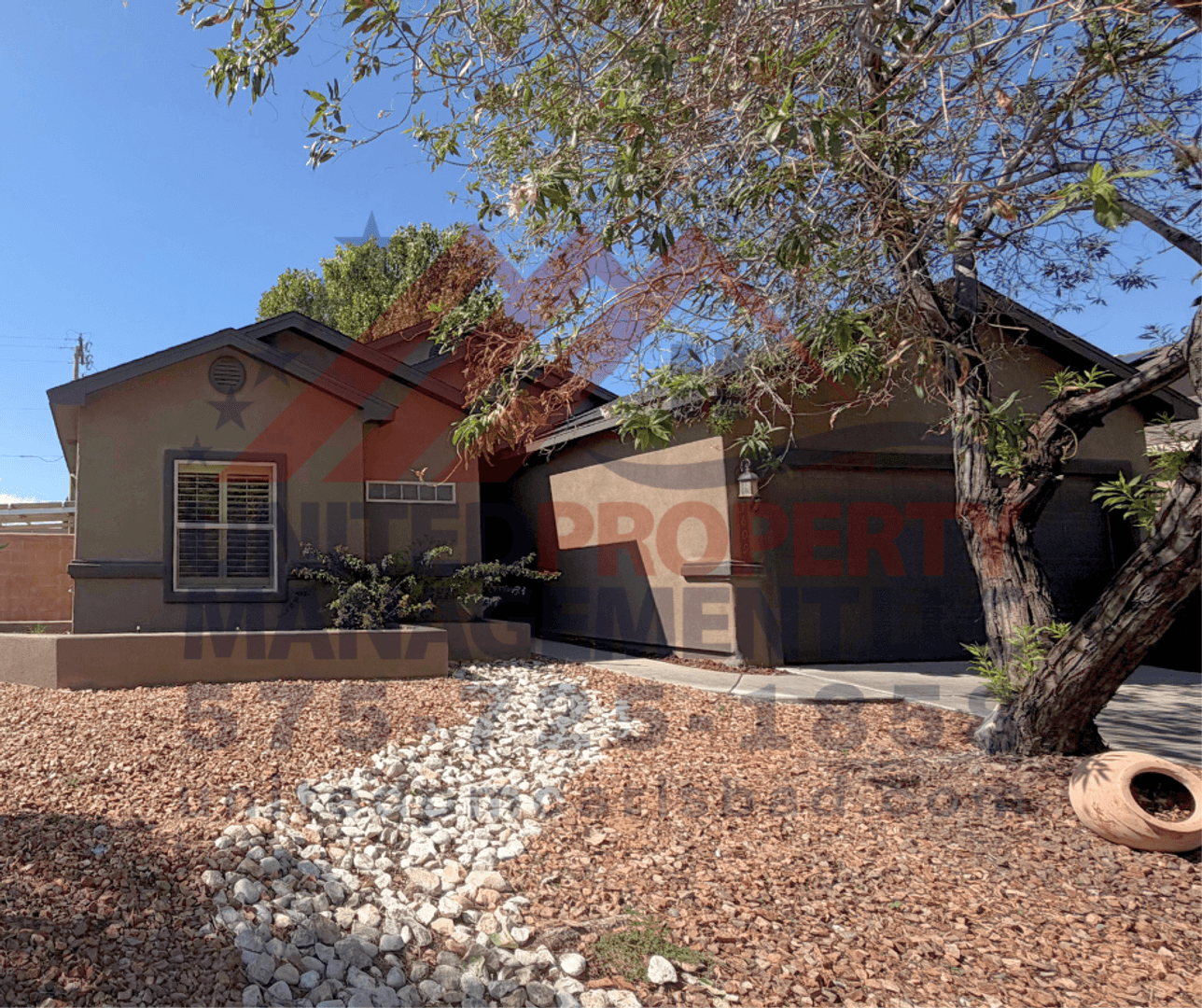 Carlsbad House: 1809 Troy Drive