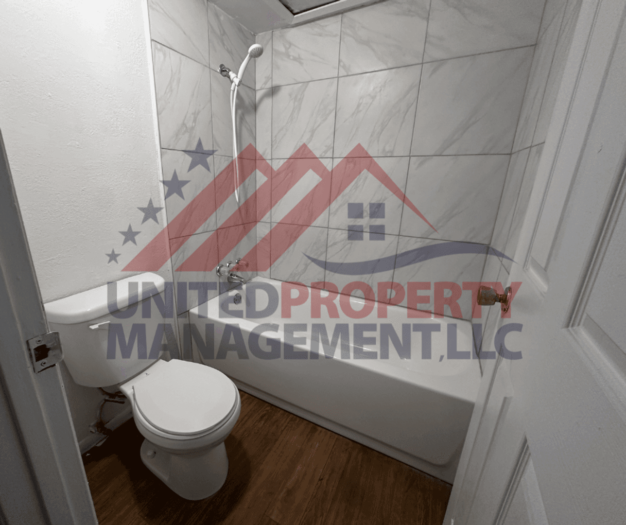 Carlsbad Apartment: 1018 Lamont
