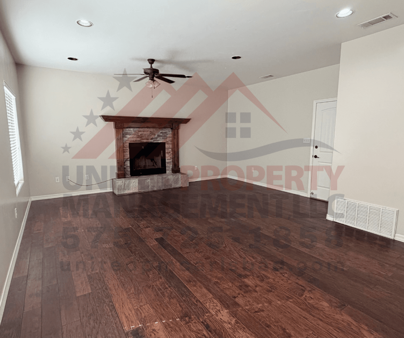 Carlsbad House: 1822 Amber Dr