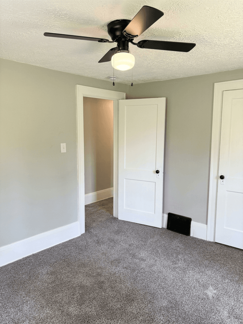 Norton House: 4028 Harper Avenue