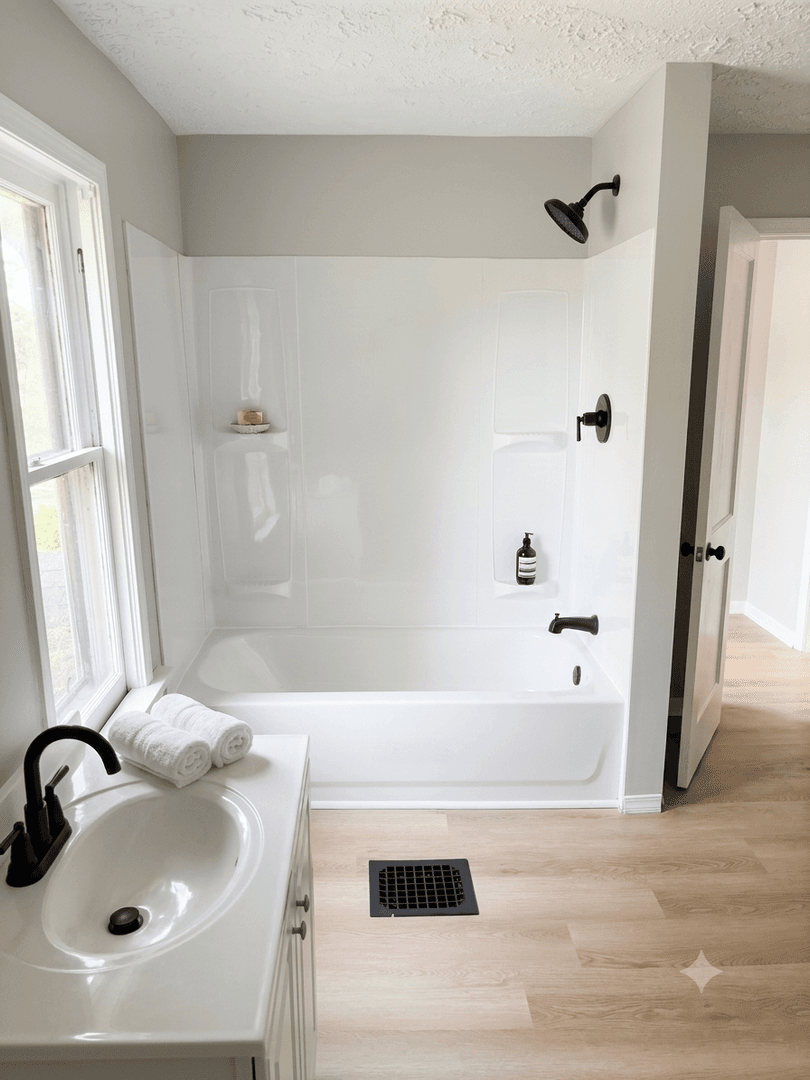 Norton House: 4028 Harper Avenue